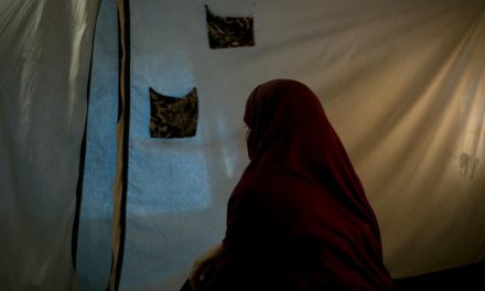 Kihallgatták a Szíriából hazatelepített koszovói nőket