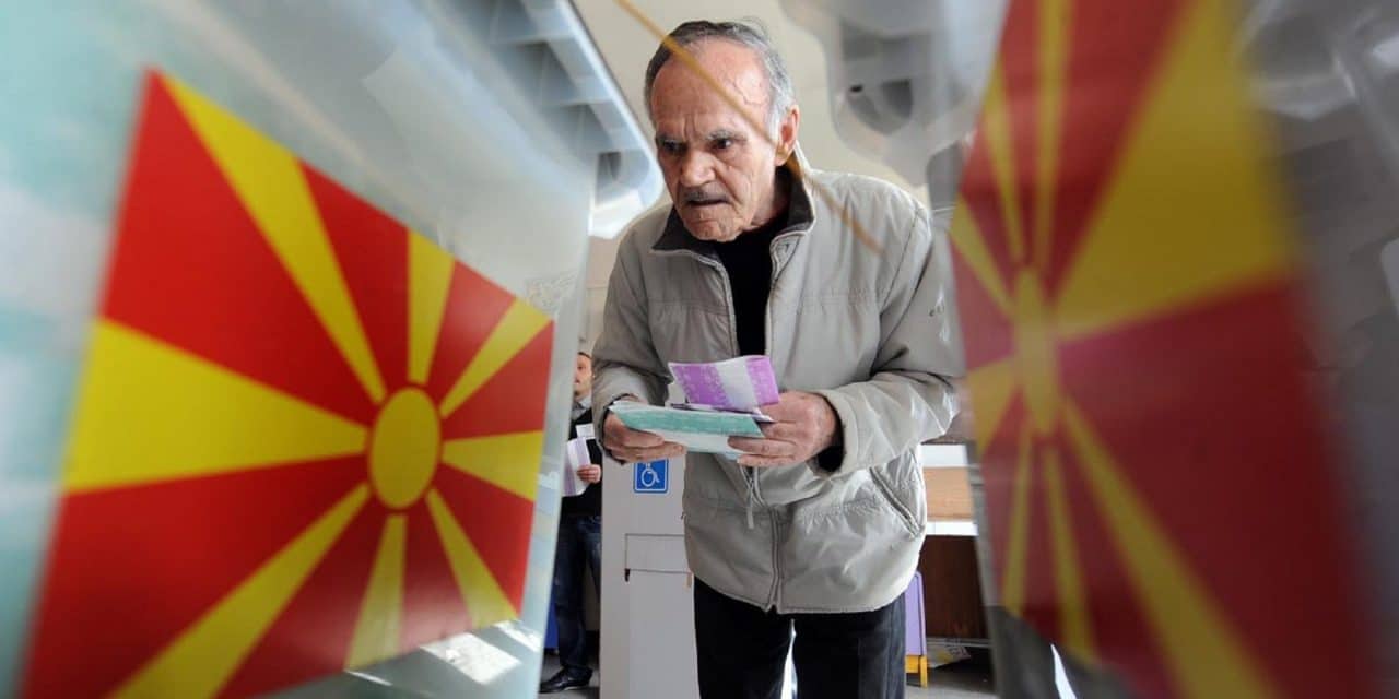 Véget ért az elnökválasztás első fordulója Észak-Macedóniában