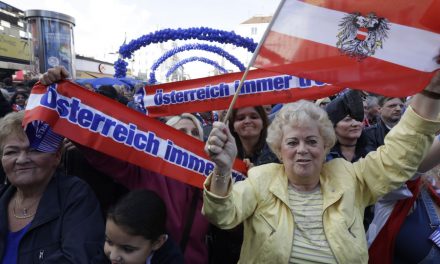 Egységesen lemondanak az osztrák szabadságpárti miniszterek