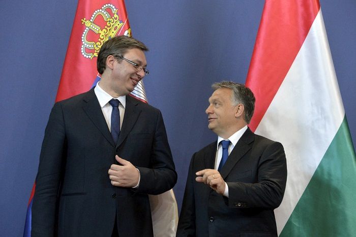 A Fideszt támogató haladók is segítenek „a levélszavazás kitöltésében”