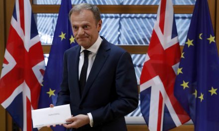 Tusk: Harminc százalék az esélye, hogy Nagy-Britannia EU-tag marad