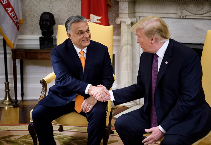 Trump Orbánnak: Jó munkát végzett