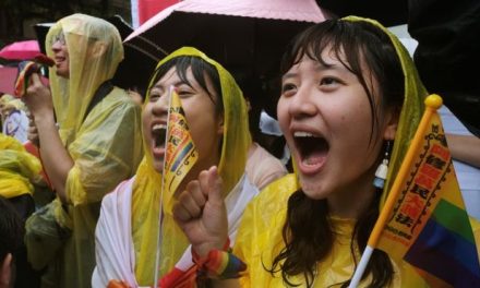 Legalizálták az egyneműek házasságát Tajvanban