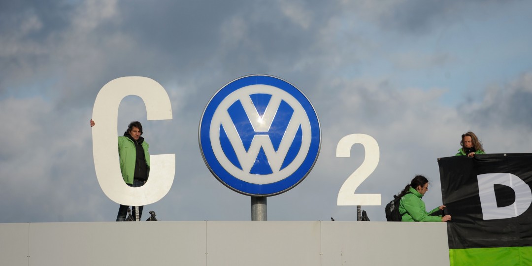 Több mint négyszázharmincezren fogják perbe a Volkswagent Németországban