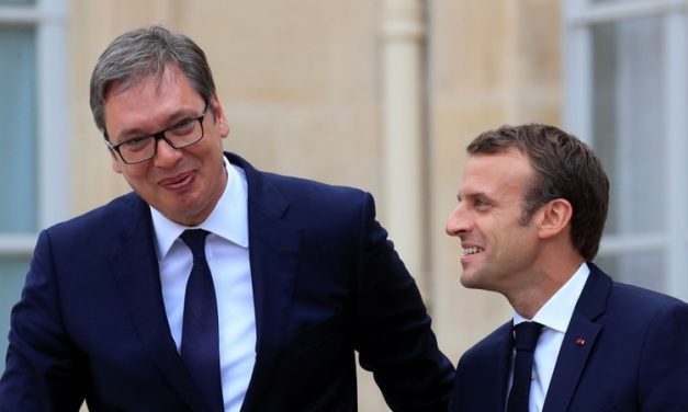 Macron megköszönte Vučićnak a Notre-Dame újjáépítéséhez küldött egyillió eurós adományt