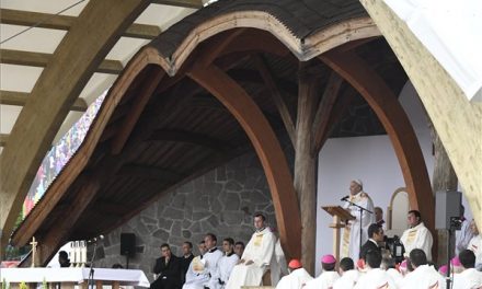 Ferenc pápa: Ma is fel kell lépni a romboló ideológiák ellen