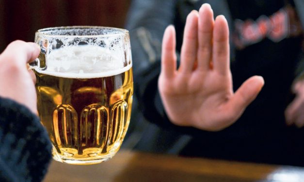 Szerbiában a fiatalok kétszer annyi alkoholt fogyasztanak, mint európai társaik