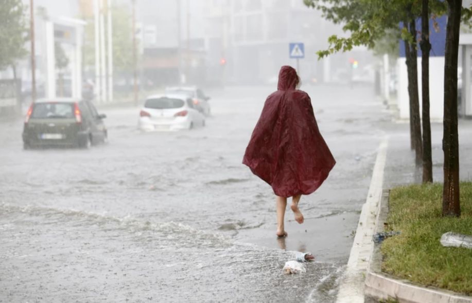 Figyelmeztetést adtak ki a meteorológusok Észak-Bácskára, Topolya környékén eshet a legtöbb eső