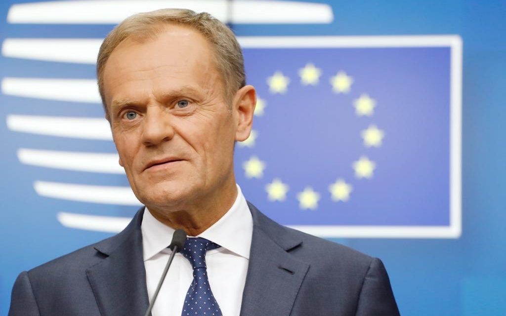 Donald Tusk támogatja az albán és észak-macedóniai EU-csatlakozási tárgyalások megkezdését