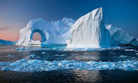 Kétmilliárd tonna jég olvadt el egyetlen nap alatt Grönlandon