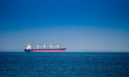 Tankhajókat támadtak meg az Ománi-öbölben – Megugrott az olajár