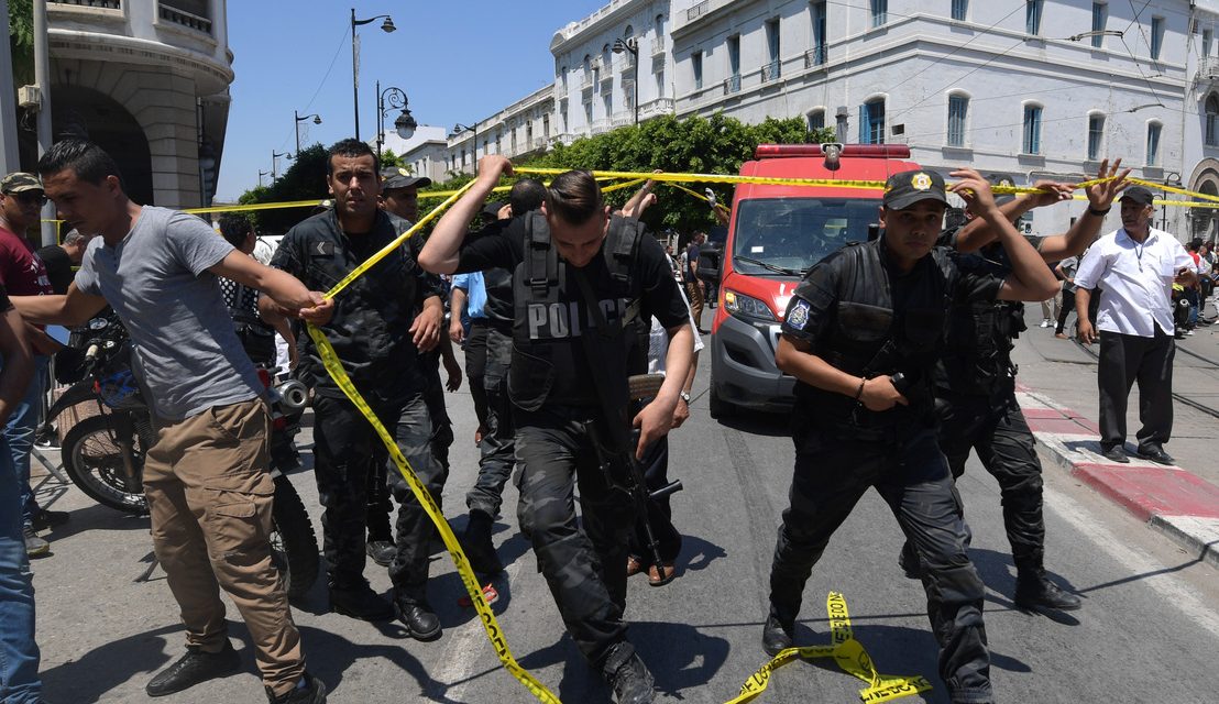 Robbantás Tuniszban: legalább ketten meghaltak