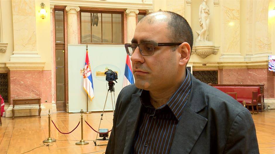 Đukanović: A Szerb Haladó Pártban felfüggesztem minden tevékenységemet