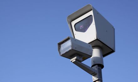 Az autópályán elhelyezett kamerák nem mérik a sebességet