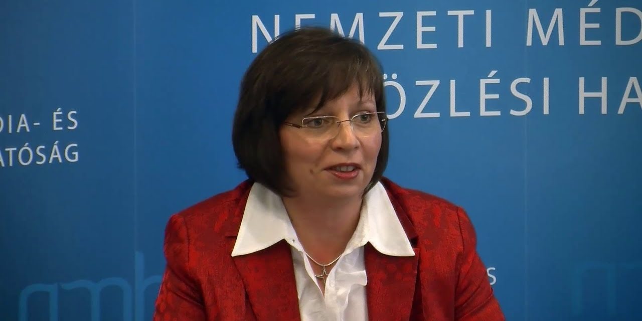 1,3-ról 4 millió forintra emelik a magyar médiahatóság elnökének fizetését