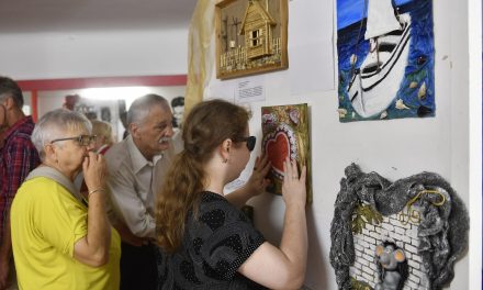 Budapest: Látássérültek számára szerveztek kiállítást