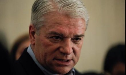 Lemondott a román belügyminiszter