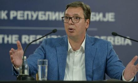 Vučić: Visszavonulok majd a politikából, de az ellenzék addig nem fog tudni legyőzni!