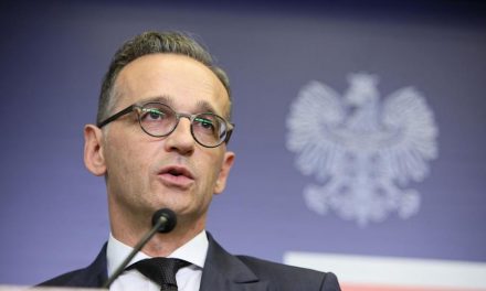 A német külügyminiszter bocsánatot kért a lengyelektől a nácik által elkövetett bűncselekményekért