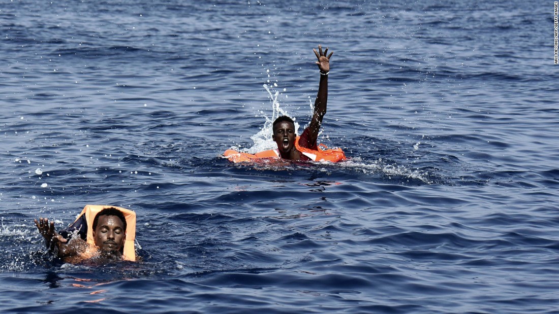UNHCR: Az idén már mintegy 900 menekült fulladt a Földközi-tengerbe