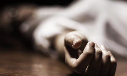 Három holttest – köztük egy gyereké – egy budai lakásban (Frissített)
