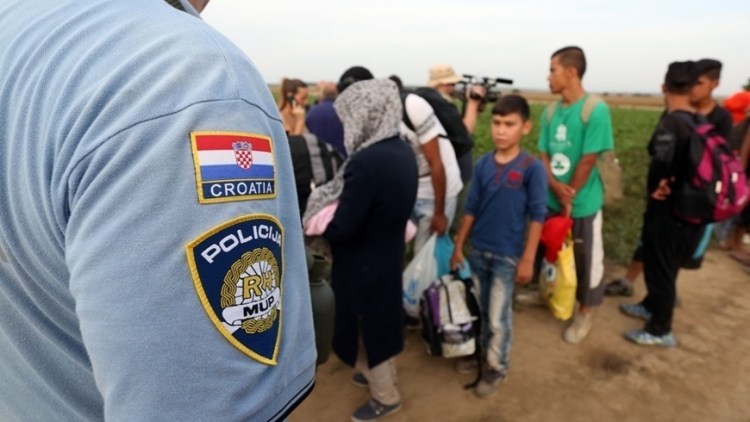 „A horvát rendőrség kifogásolható módon kezeli a menekültkérdést”