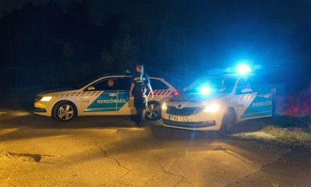 Késsel támadt a rendőrökre egy férfi Debrecenben