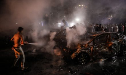 Robbanás Kairóban, 16 halott, 21 sebesült