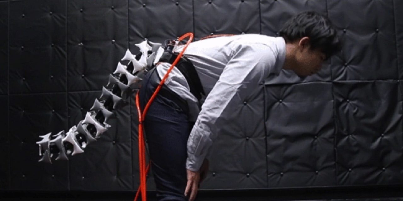 Az idősek egyensúlyát segítő robotfarkat fejlesztettek japán tudósok (VIDEÓ)