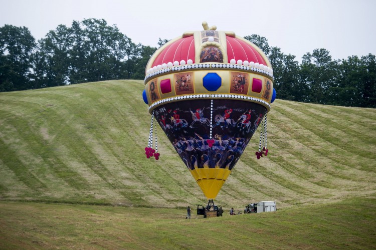 Zenta: Jótékonysági hőlégballonozás gyerekeknek – A Szent Korona ballon is a magasba emelkedik