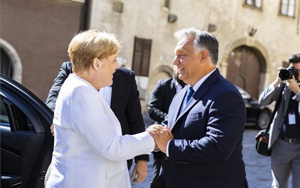 Merkel: Köszönet Magyarországnak a német egység megteremtéséhez való hozzájárulásáért