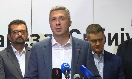 Obradović: Itt a bizonyíték, Vučić legyőzhető a választásokon!