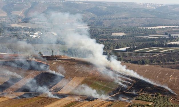 Rakétazáport zúdított Észak-Izraelre vasárnapra virradó éjszaka a Hezbollah