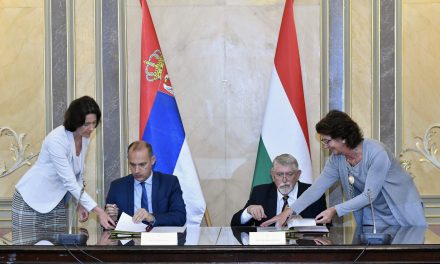 Egészségügyi együttműködési megállapodást írt alá Magyarország és Szerbia