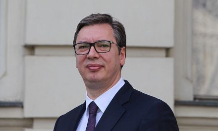 Vučić: Ne legyek többé elnök, ha valaha egy golyót is eladtam volna valakinek