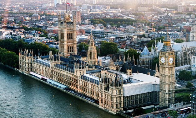 Szombaton dönthet a brit parlament a Brexitről