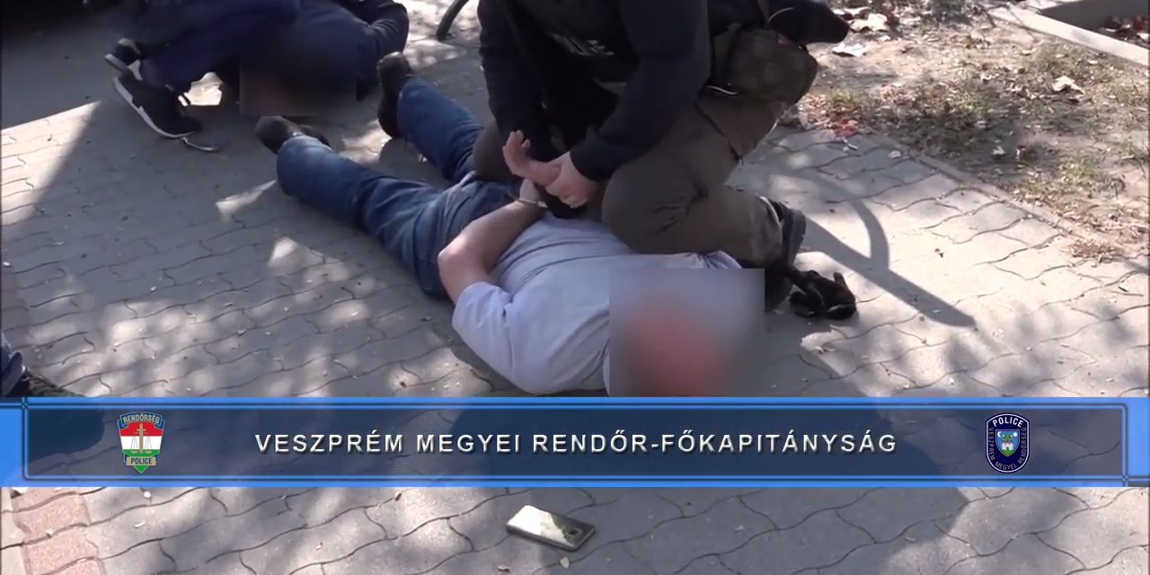 Szerbiai drogkereskedőket fogtak el Szegeden (Videó)