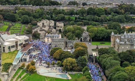 Ezrek meneteltek Skócia függetlenségéért