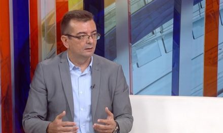 Veselinović: Hogyan lehetséges, hogy még az elrabolt ópázovai fiút is a párt céljaira használták fel?