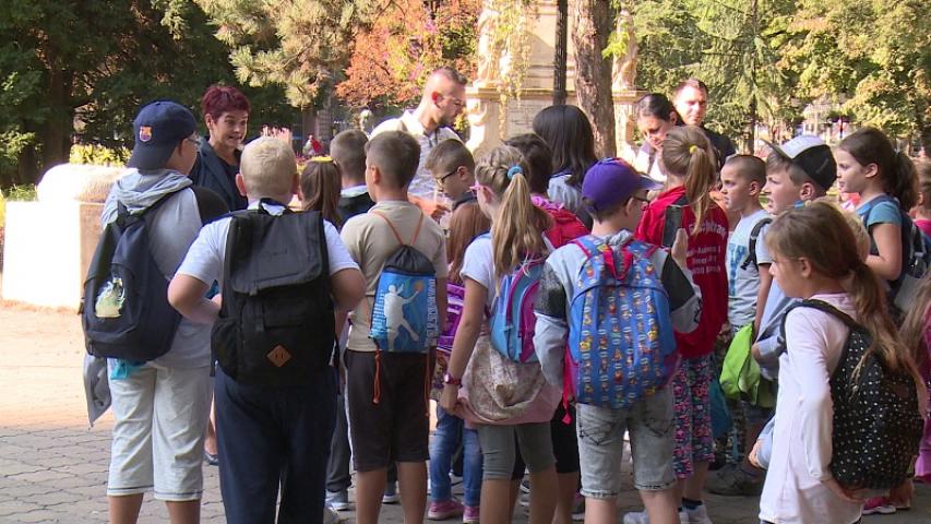 Szabadka: Mintegy száz magyar diákkal van kevesebb az általános iskolákban