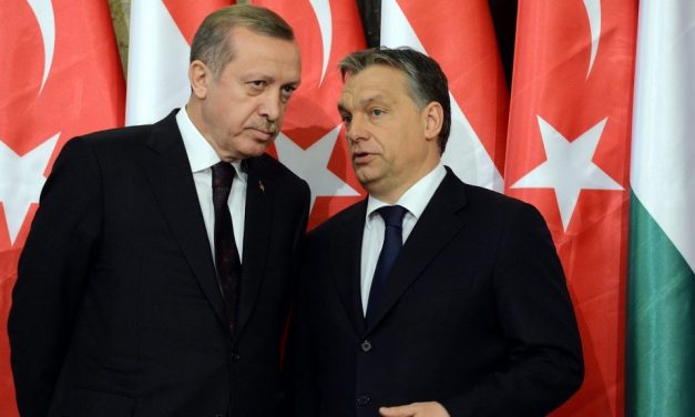Erdoğan lesz Orbán vendége a nemzeti ünnepen