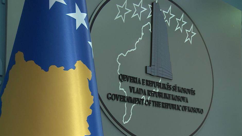A választási kampány ideje alatt szerbiai tisztségviselők nem léphetnek be Koszovóba