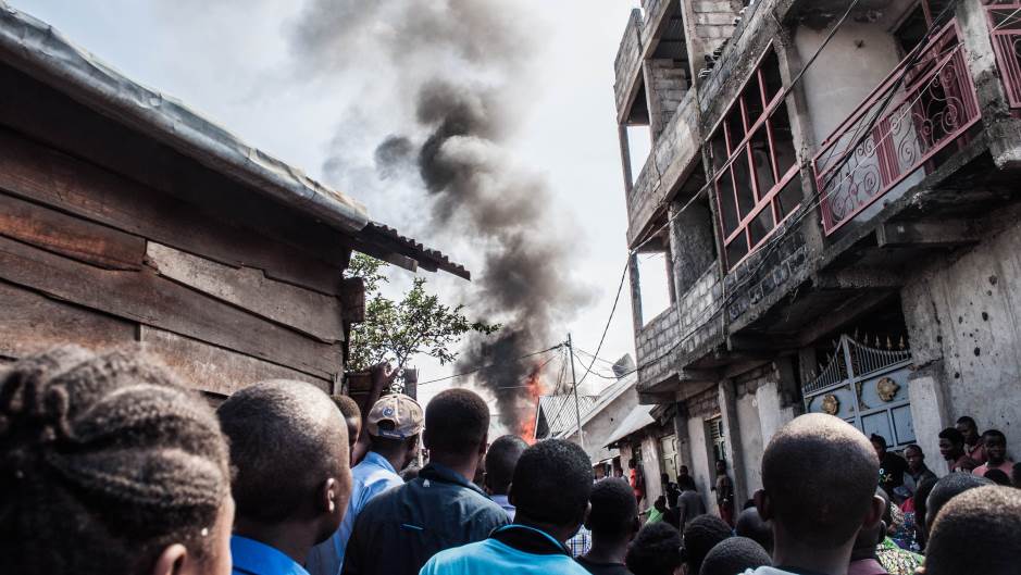 Lezuhant egy kisrepülőgép a kongói Gomában, sokan meghaltak (VIDEÓ)