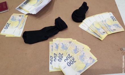 Horgos-Röszke: Húszezer eurós zoknik