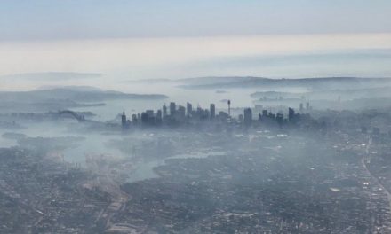 Füstbe borította Sydney-t az ausztrál bozóttűz (videó)
