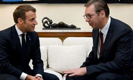Vučić Macronnal tárgyalt Párizsban