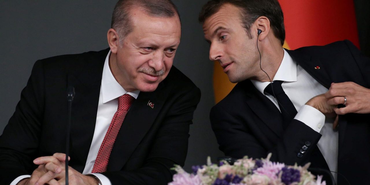 Erdogan: Macron vizsgáltassa ki magát, hogy agyhalott-e!