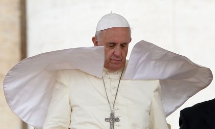Pápa: A világ békéje nem alapulhat félelmen és bizalmatlanságon
