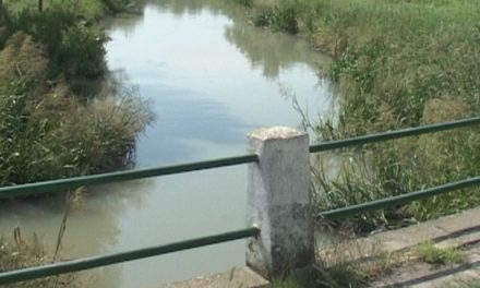 Betonnal öntötték be a Krivaj patak egyik zsilipjét