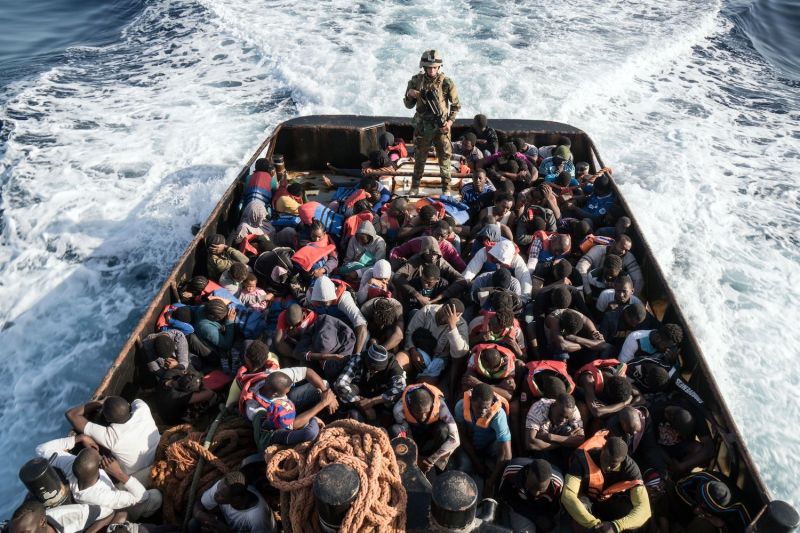 Pintér: A migrációt a schengeni határokon kell megállítani